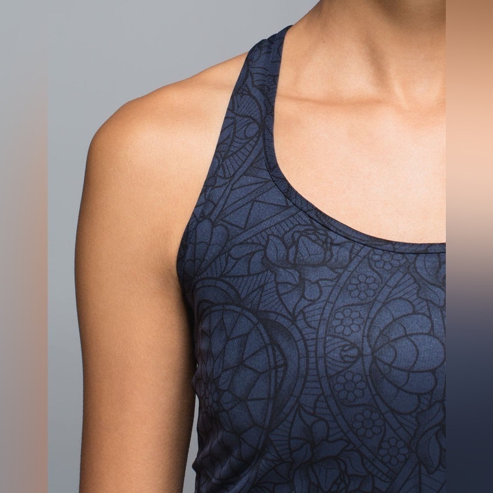 Lululemon Cool Racerback tank top size XS